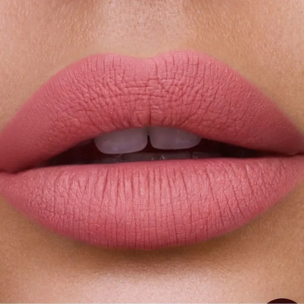 Charlotte Tilbury Hollywood Lips in Rising Star warm pink matte BNIB